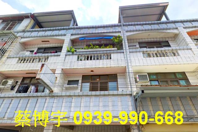 南投市軍功路法拍透天